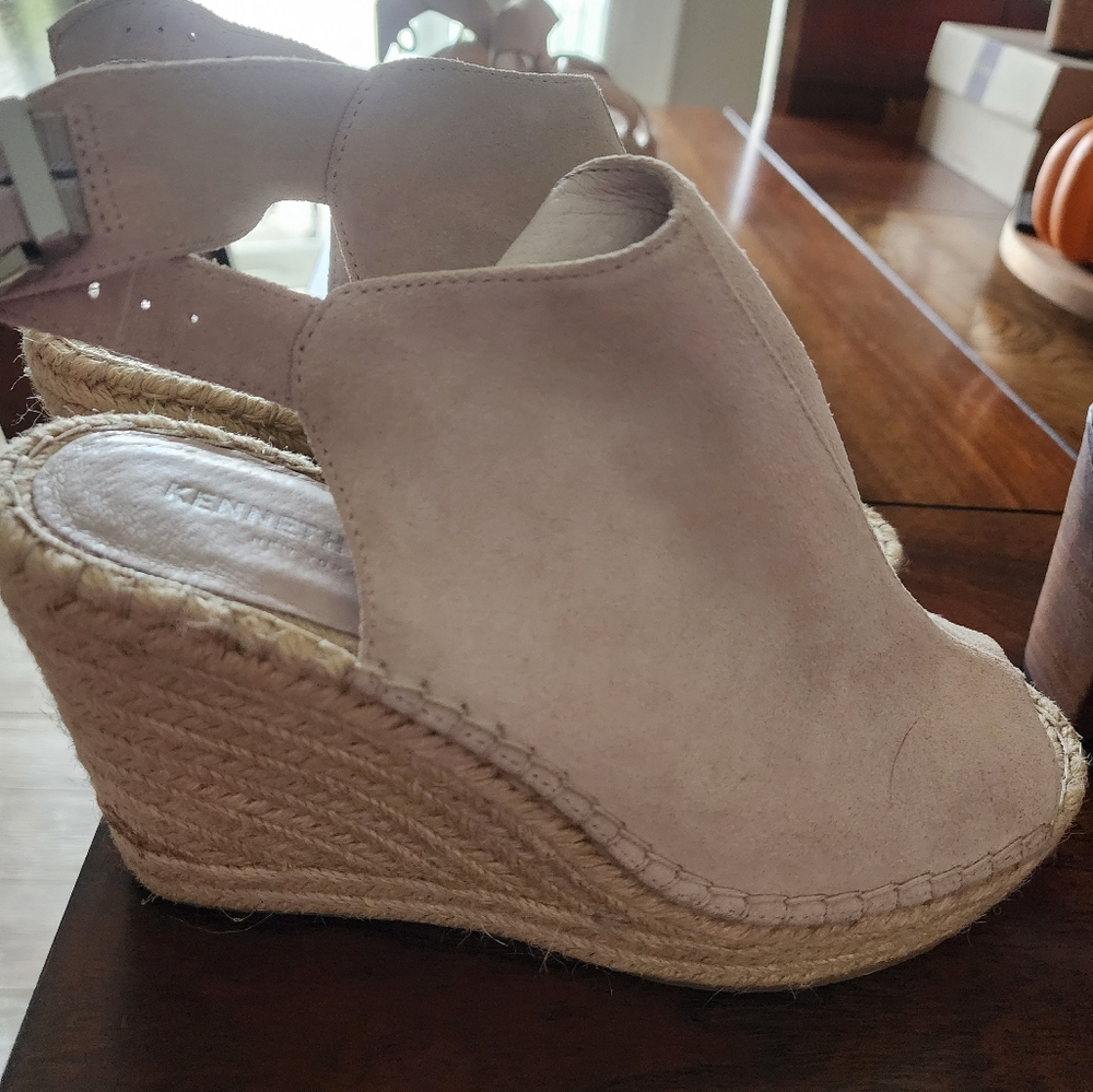 Shoes - Picture 2 of 2